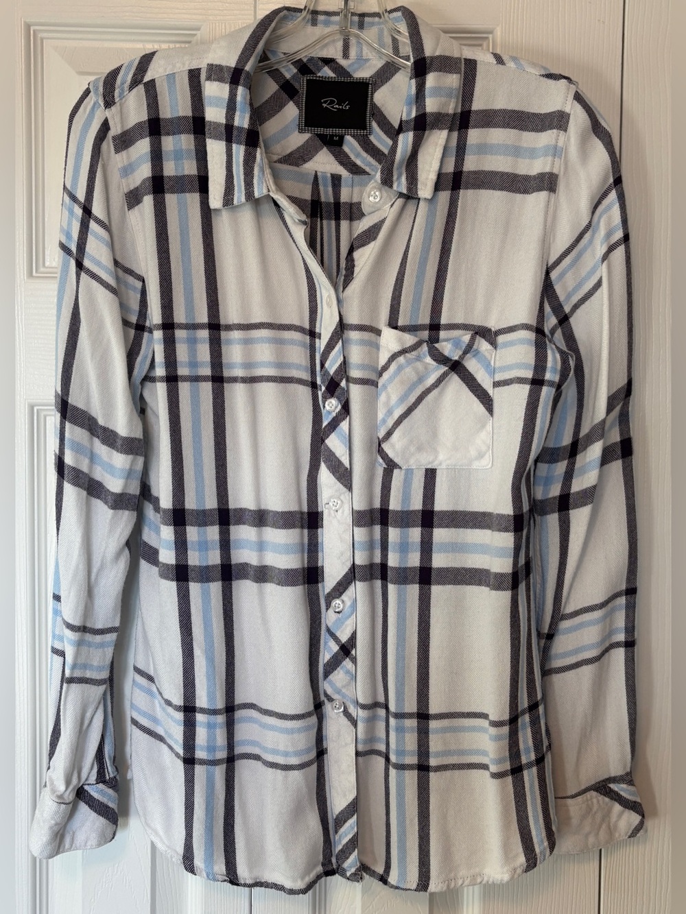 Rails Hunter White Blue Plaid Long Sleeve Button Down Top Shirt Medium M
